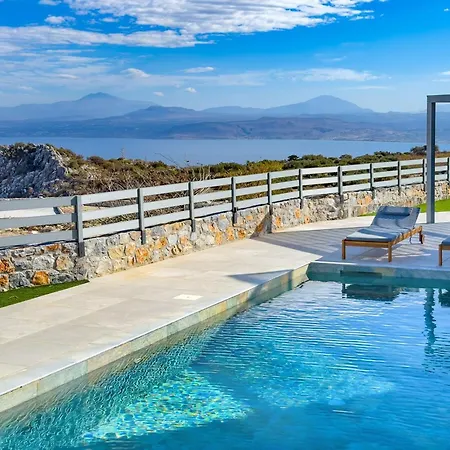 Gianna's Panoramic Seaview Twin With Pool 2