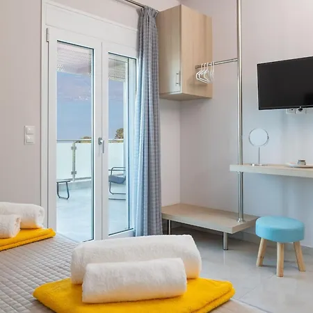Gianna's Panoramic Seaview Twin With Pool 2 *